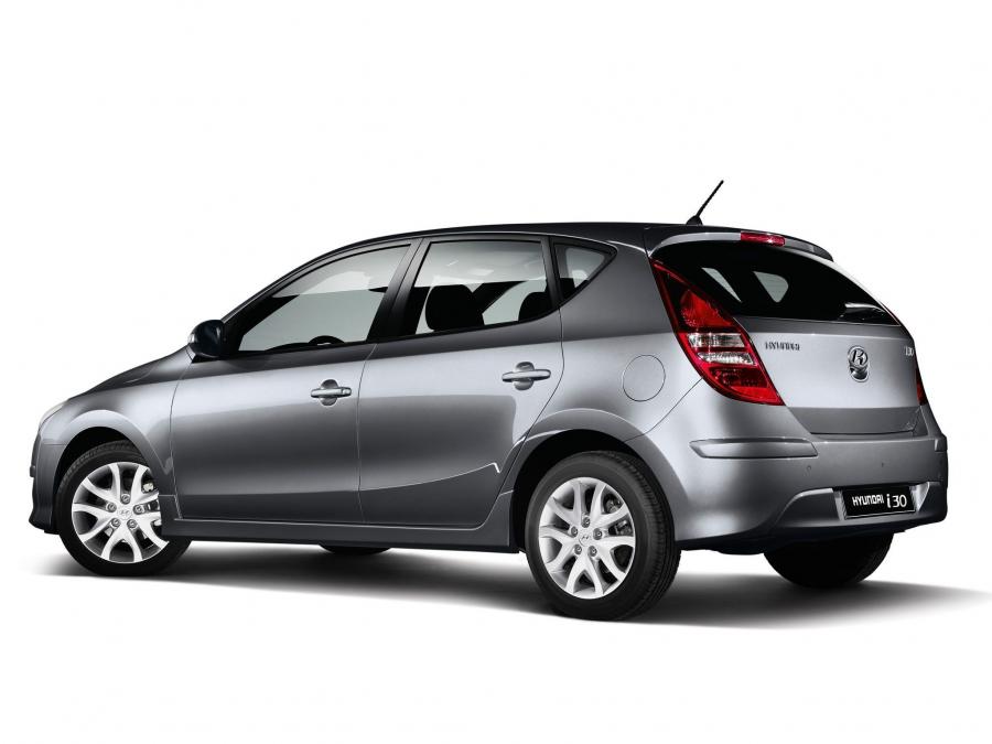  Hyundai i30 FIFA WM 2011 года  (фото 2 из 2)